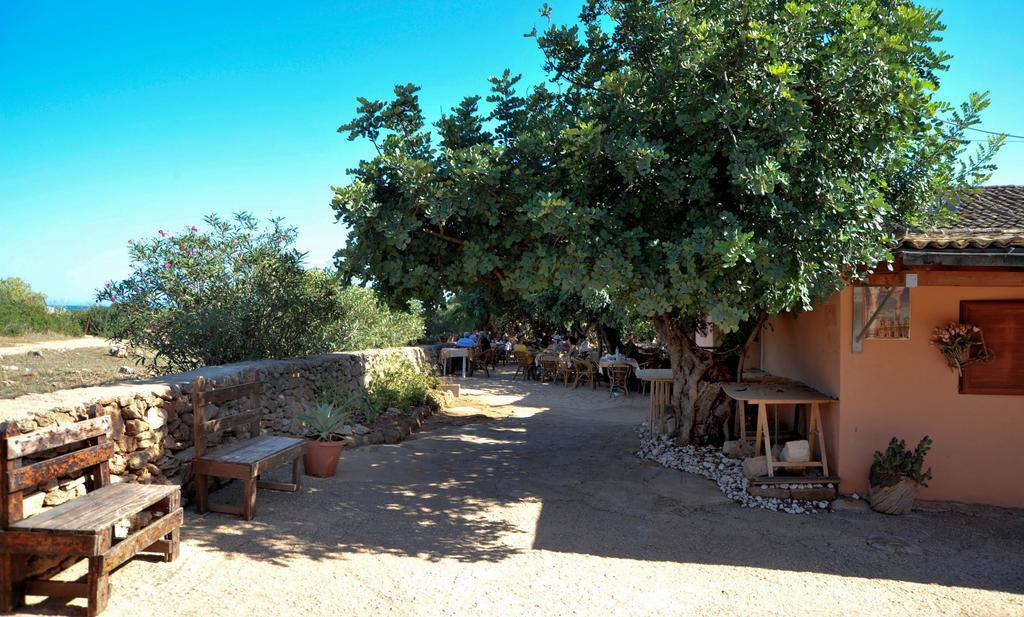 Agriturismo Calamosche Hotel Ното Екстериор снимка